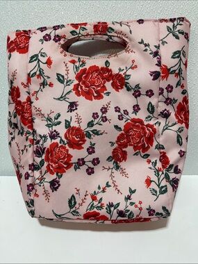 5/$25 Floral Pink Canvas Insulated Lunch Bag with Cutout Handle